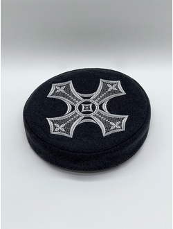 Сменный верх для кубанки. Серый вышитый крест