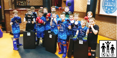 Макивара для отработки лоукиков. Натуральная кожа. Премиум класс. Непробиваемая. Размер 40*60*10 DNN