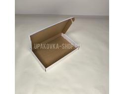 Коробка с откидной крышкой 210*150*25 мм БЕЛЫЙ