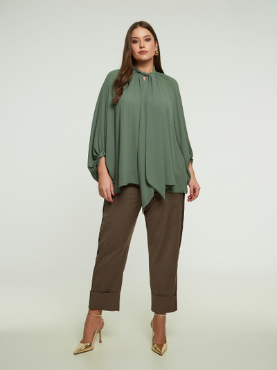 Блуза с бантом-галстуком