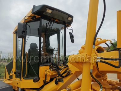 Автогрейдер ДЗ-122Б-7