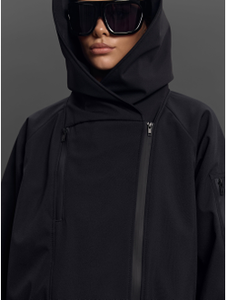 Плащ Train Черный