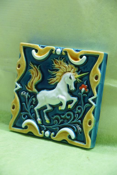 Единорог цветной (керамическая плитка)