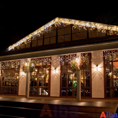 Бахрома 3*0.6 м БЕЛЫЙ ТЕПЛЫЙ, мерцание IP 65