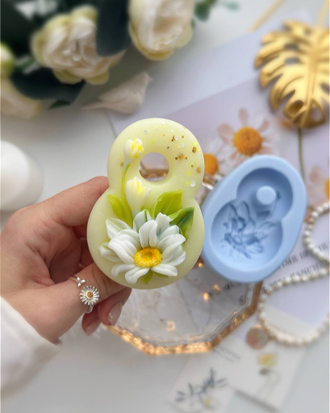 ВОСЬМЕРКА с РОМАШКой