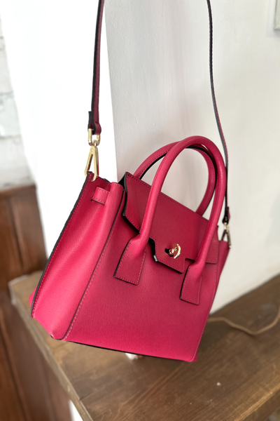 Женская небольшая сумка из натуральной толстой кожи Vera Pelle  P022032 цвет фуксия