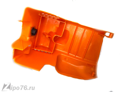 Крышка бензопилы штиль 180 с защелкой