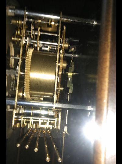 Механические настенные часы Rhythm CMJ569NR06