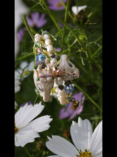 Браслет с жемчугом и хрустальными бусинами "Однажды в сказке. Козочка и Барашек"