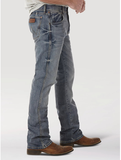Джинсы 77MWZ Wrangler® Retro® Bootcut узкий крой