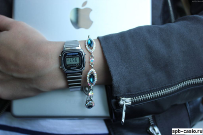 Часы Casio LA670WEA-1E