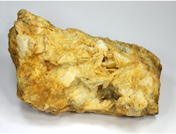 Барит, Флюорит, включения других минералов, Белореченское месторождение, Адыгея, Северный Кавказ, Россия (130*100*75 мм, вес: 1310 г) №21512