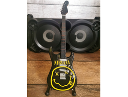 Модель № G5: гитара сувенирная на подставке &quot;Nirvana&quot;
