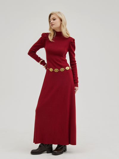 Платье вязаное