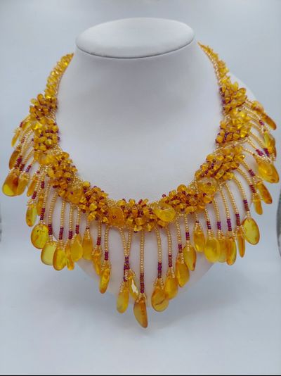 Колье из Чешского бисера и натурального янтаря 01062