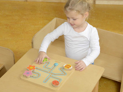 Панель "Лабиринт - насекомые"