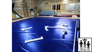 Нанесение разметки и логотипа на помост на ПВХ тент для помоста ушу саньда