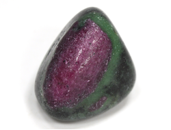 Корунд красный в цоизите, галтовка (светится в УФ), Танзания (27*22*21 мм, 23 г) №35187