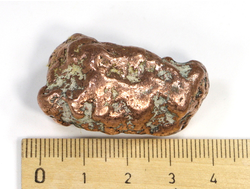 Медь полированная с одной стороны, коллекционный образец, США (38*26*17 мм, вес: 37 г) №23898