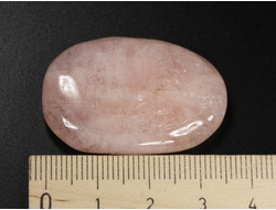Берилл розовый (морганит, воробьевит), полировка плоская, Бразилия (36*24*7 мм, 12 г) №35693