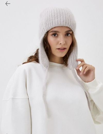 Вязанная шапка-ушанка на подкладке