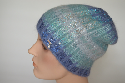 Вязаная шапка с украшениями Vizio Италия 6916 CY голубая