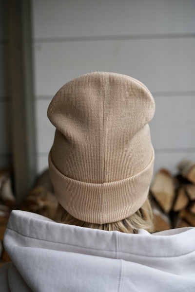 ШАПКА ПРИЯТНО "БЕЖЕВАЯ"