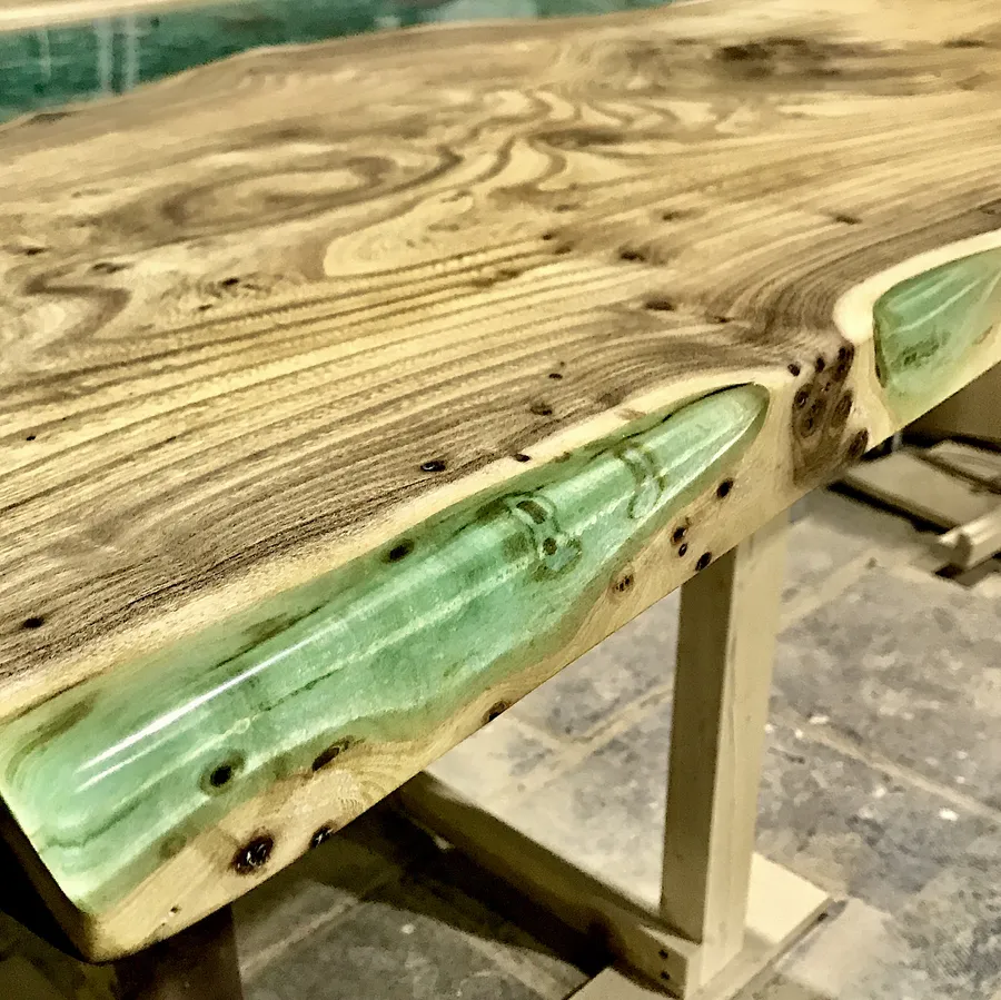 Стол-река для ресторана "Club villas XXII carat", Дубаи, ОАЭ. Работа spilcenter.com