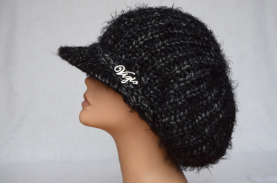 Объемная зимняя вязаная кепка для женщин Vizio Италия 3601 W черная