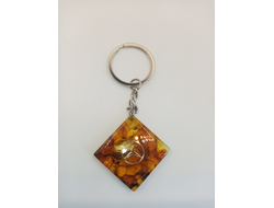 Брелок из натурального янтаря "Mersedes-Benz"
