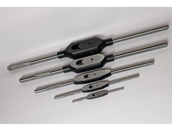 Набор метчикодержателей (Вороток для метчиков) из 5 шт (Квадрат: 2-4.5 мм; 3.15-6.3 мм; 3.55-9  мм; 5.6-16 мм; 6-18 мм;)