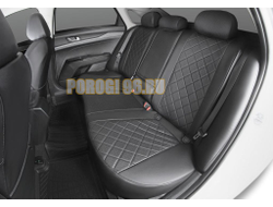 Чехлы экокожа RIVAL задняя спинка 40/60, рисунок Ромб для Kia K5 2020-