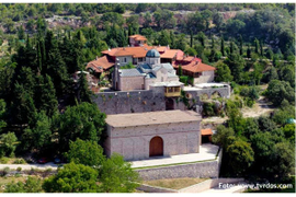 Экскурсия из Дубровника в город Требинье Босния и Герцеговина.Транспорт- комфортабельный автомобиль (1-4 человек)