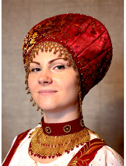 Кокошник "Московский"