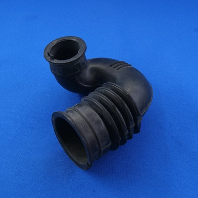 Патрубок средний Samsung DC67-00334A