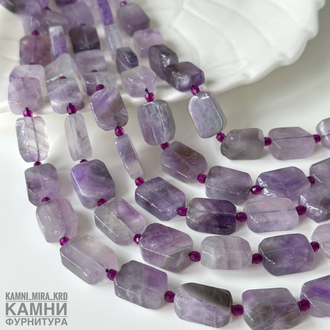 Аметист полупрозрачный лавандовый прямоугольники 13-14х17-18 мм, цена за нить 19 см