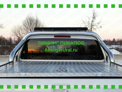 Защита кузова со светодиодной фарой 76,1 мм (на крышку)