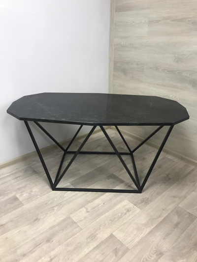 Журнальный столик 003 из мрамора India Green