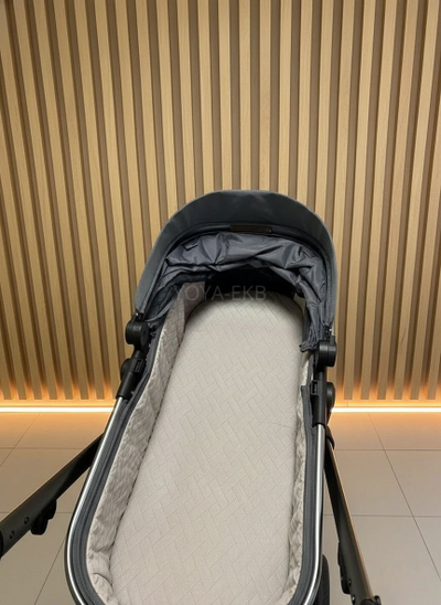 Детская коляска 3 в 1 Luxmom 710 Серый