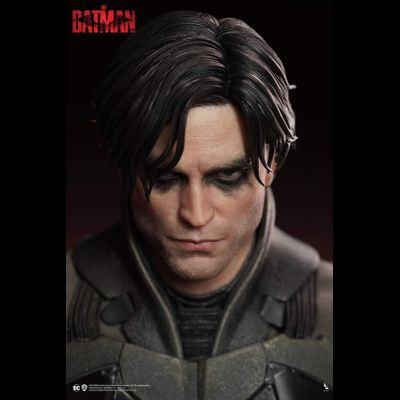 Бэтмен, Брюс Уэйн (Роберт Патинсон, &quot;Бэтмен&quot; 2022) - Коллекционная ФИГУРКА 1/6 Batman - Batman Collectible Figure Standard Edition (PT002-1S) - INART