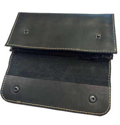 Портмоне-клатч из кожи черного цвета