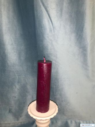 Свеча фиолетовая цилиндр (9-12 ч. горения).