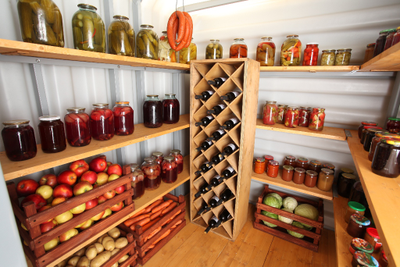 Погреб рекорд полки