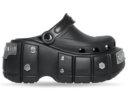 Balenciaga x Crocs