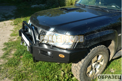 Передний силовой бампер без дуг серии Трофи на Nissan Patrol Y61 2004-2010 (02.008.11)