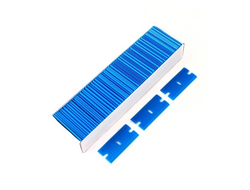 Пластиковые плоские лезвия синего цвета