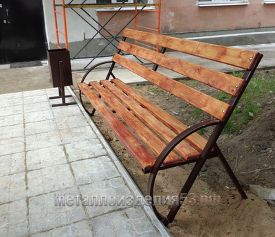 Скамья "Дуга" с подлокотниками (артикул - СМ11)