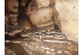 Подземное озеро в пещере Козья