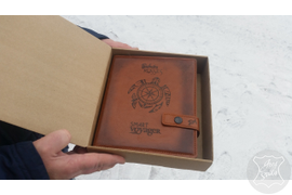ежедневник из натуральной кожи, кожаный ежедневник, ежедневник с логотипом
