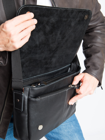 Кожаная мужская сумка Caltrano black (арт. 5067-01)